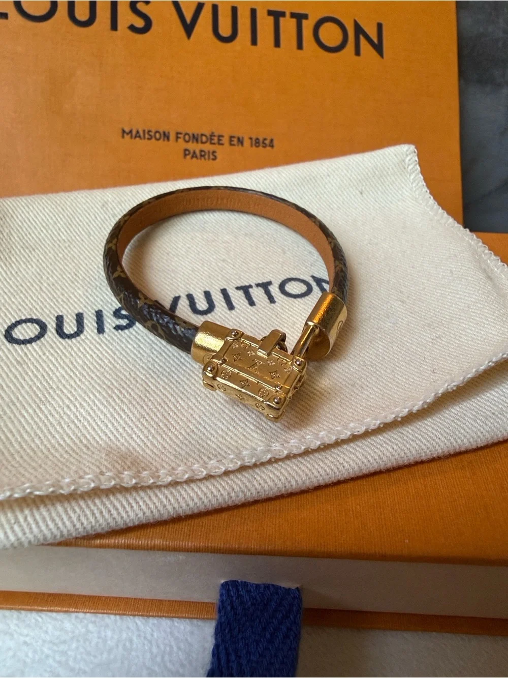 🔥Louis Vuitton Malle Charm Bracelet with Gold Hardware Retail 39+🔥